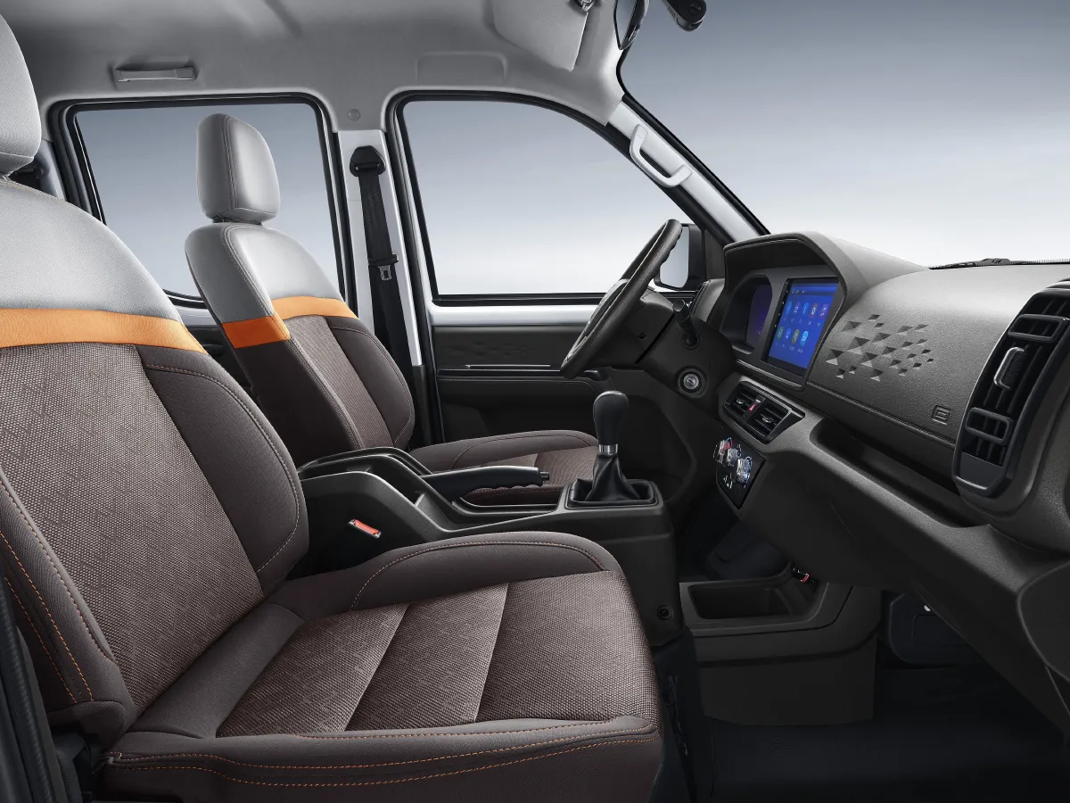 2021 DongFeng DFSK C72 2.0L 143HP L4 5MT,autocango,china used car exporter,china ev exporter,chinese used car exporter,chinese used ev exporter