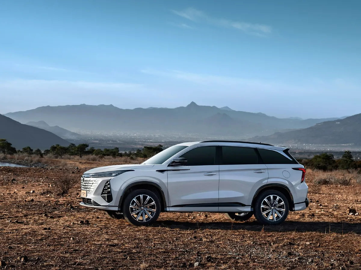 ChangAn CS75 Plus,autocango,china used car exporter,china ev exporter,chinese used car exporter,chinese used ev exporter