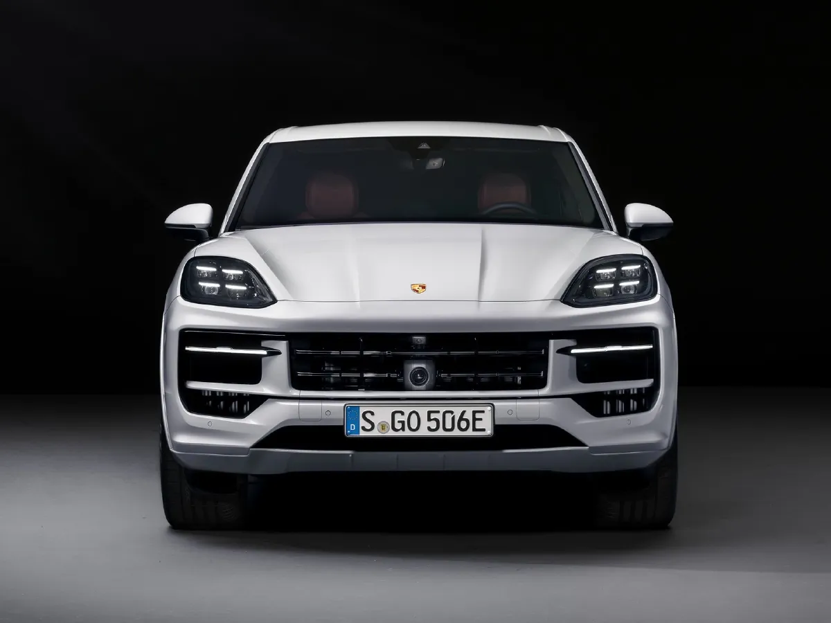 Porsche Cayenne,autocango,china used car exporter,china ev exporter,chinese used car exporter,chinese used ev exporter