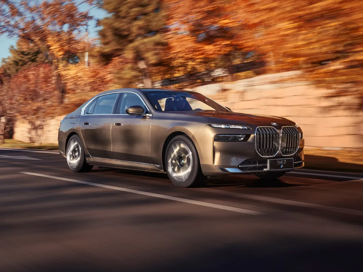 BMW i7,autocango,china used car exporter,china ev exporter,chinese used car exporter,chinese used ev exporter