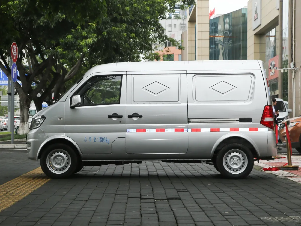 DongFeng DFSK K05S,autocango,china used car exporter,china ev exporter,chinese used car exporter,chinese used ev exporter