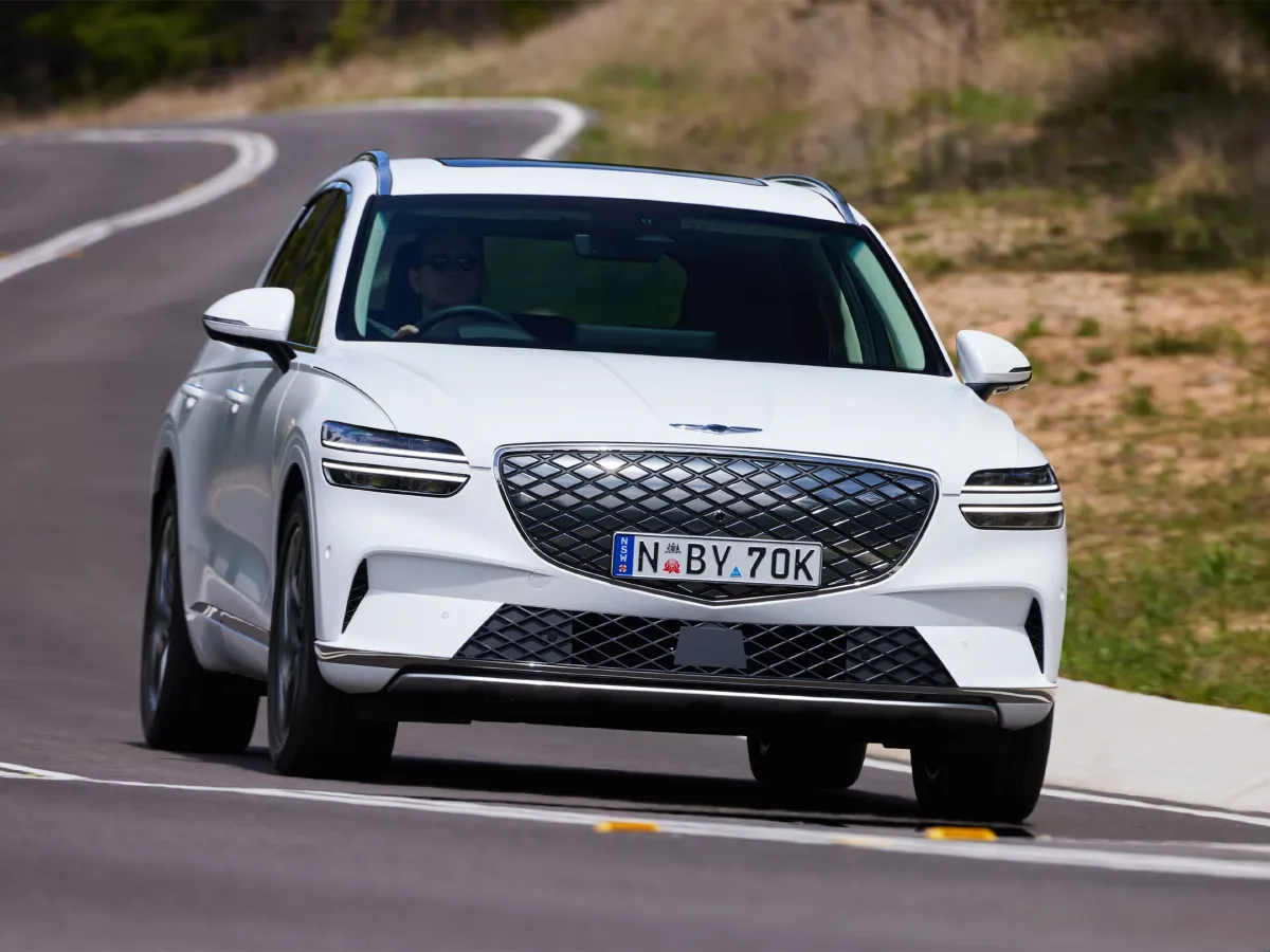 Genesis GV70,autocango,china used car exporter,china ev exporter,chinese used car exporter,chinese used ev exporter