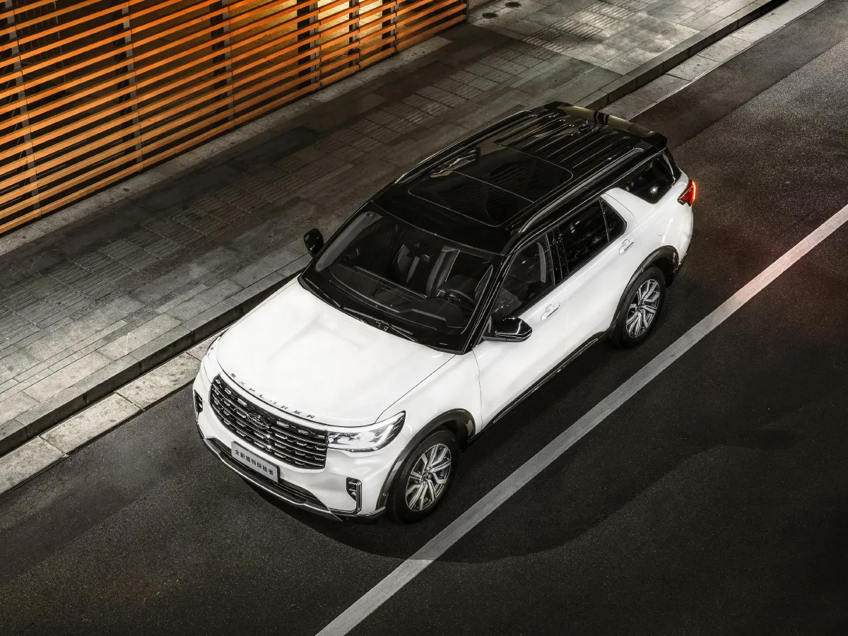 Ford Explorer,autocango,china used car exporter,china ev exporter,chinese used car exporter,chinese used ev exporter