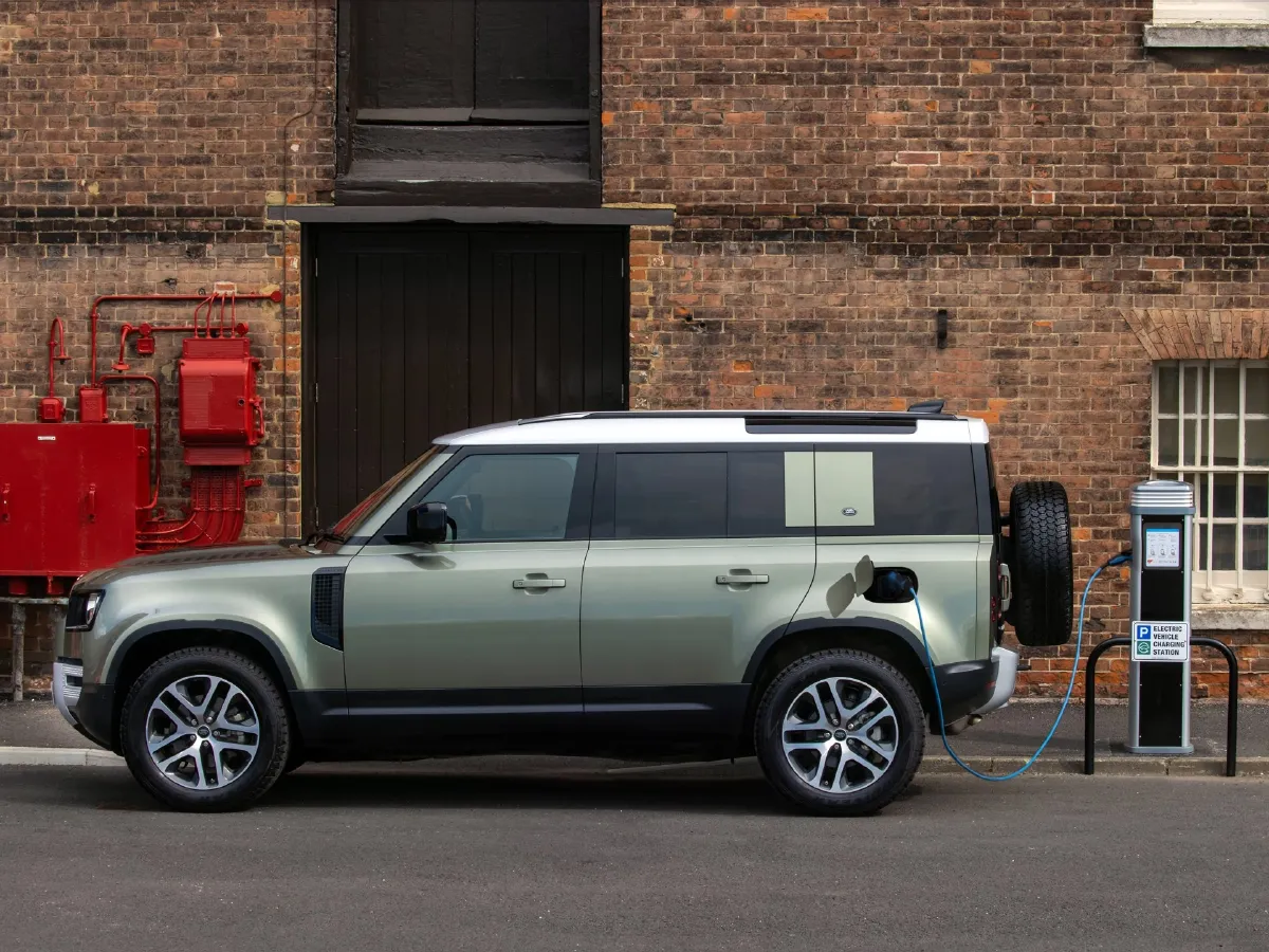 Land Rover Defender,autocango,china used car exporter,china ev exporter,chinese used car exporter,chinese used ev exporter Land Rover Defender,autocango,china used car exporter,china ev exporter,chinese used car exporter,chinese used ev exporter