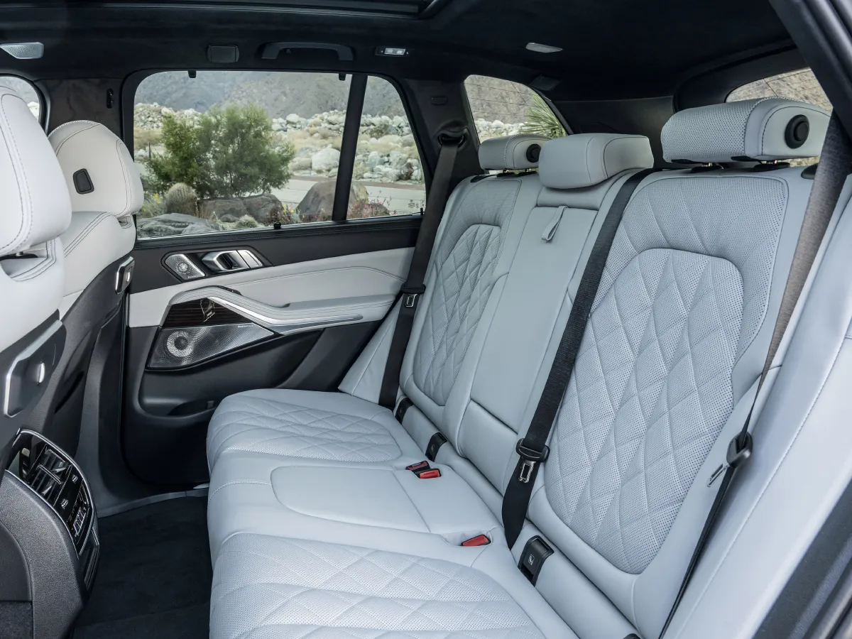 BMW X5,autocango,china used car exporter,china ev exporter,chinese used car exporter,chinese used ev exporter