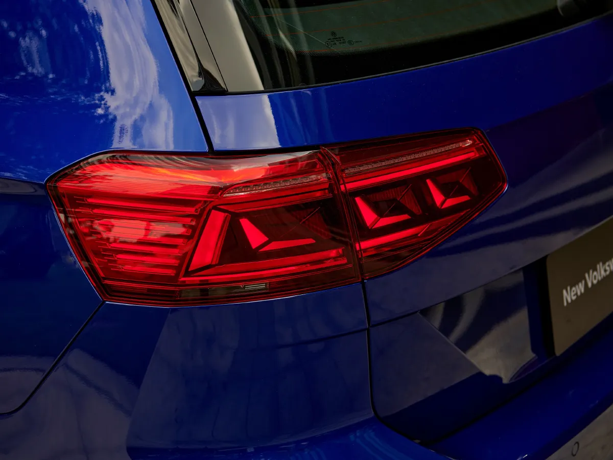 Volkswagen Alltrack,autocango,china used car exporter,china ev exporter,chinese used car exporter,chinese used ev exporter