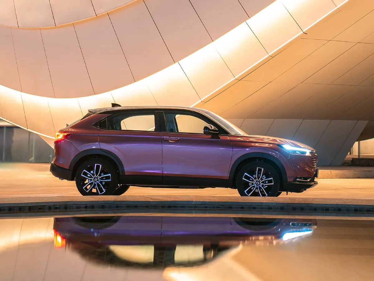 Honda Vezel,autocango,china used car exporter,china ev exporter,chinese used car exporter,chinese used ev exporter