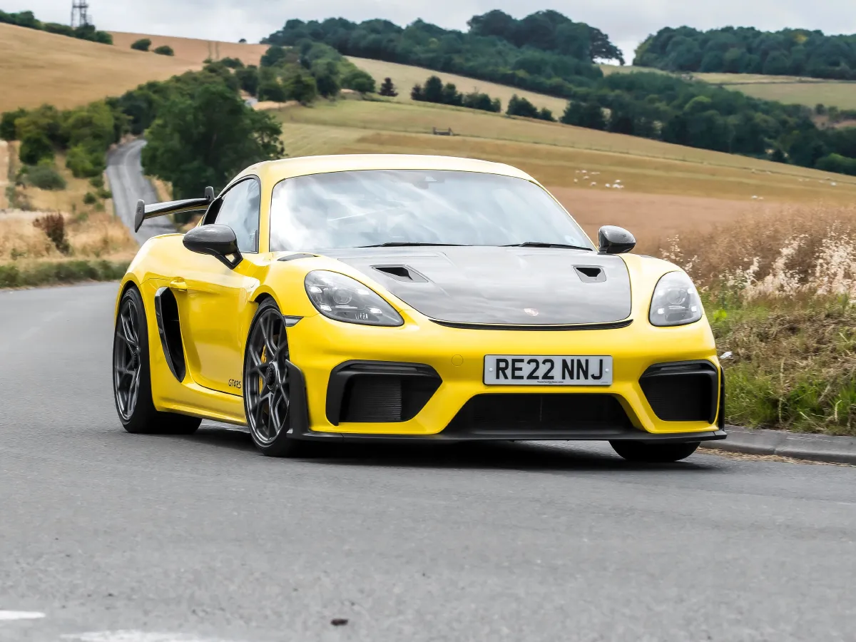 Porsche 718,autocango,china used car exporter,china ev exporter,chinese used car exporter,chinese used ev exporter