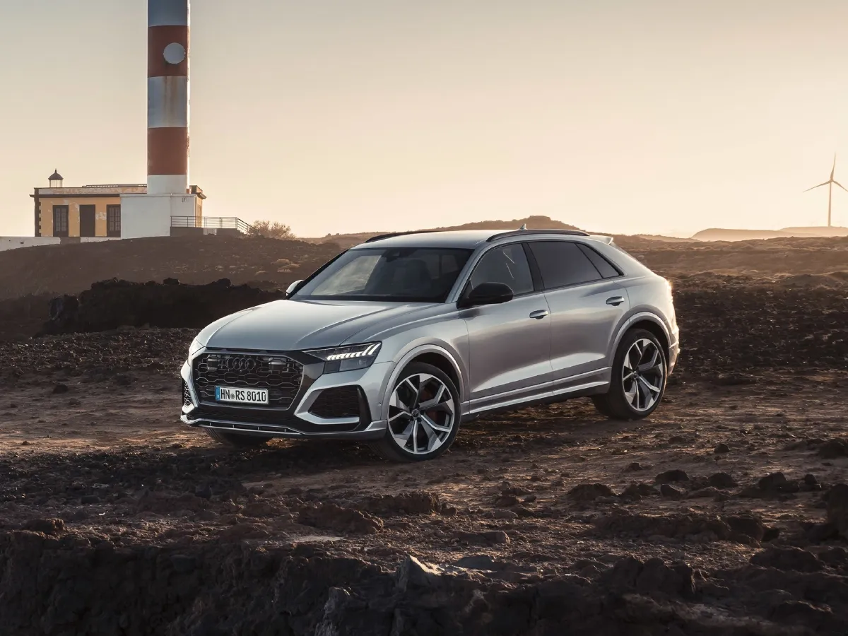 Audi RS Q8,autocango,china used car exporter,china ev exporter,chinese used car exporter,chinese used ev exporter