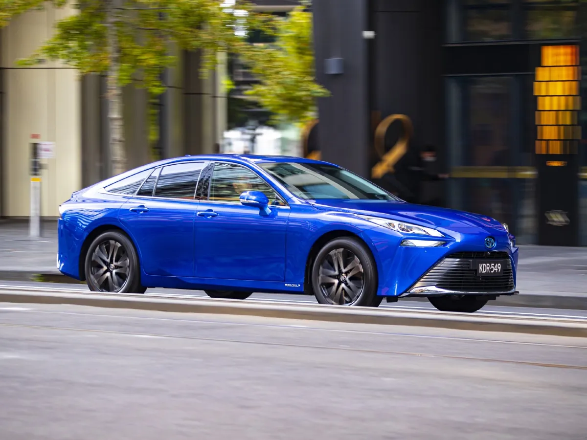 2023 Toyota Mirai,autocango,china used car exporter,china ev exporter,chinese used car exporter,chinese used ev exporter