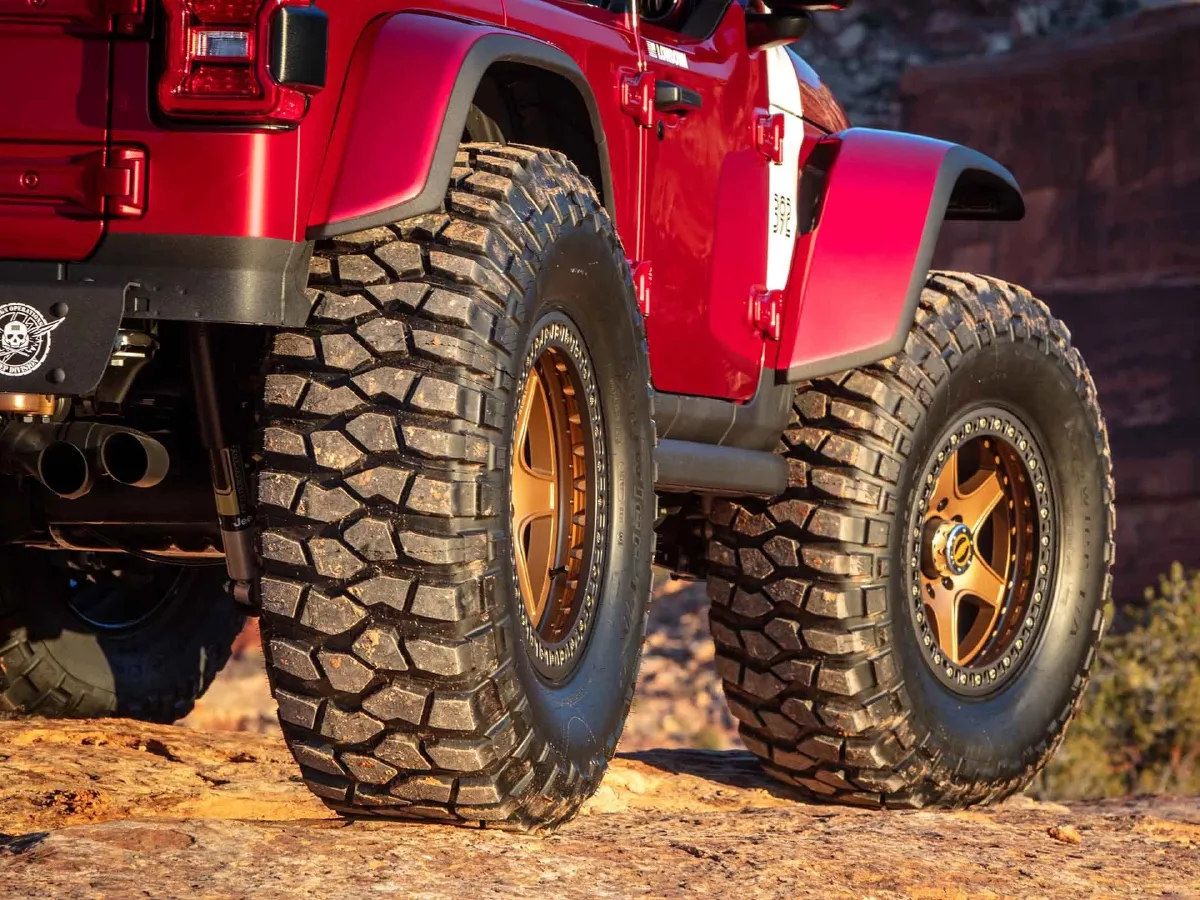 2015 Jeep Wrangler 2.8T 200HP L4 5AT,autocango,china used car exporter,china ev exporter,chinese used car exporter,chinese used ev exporter