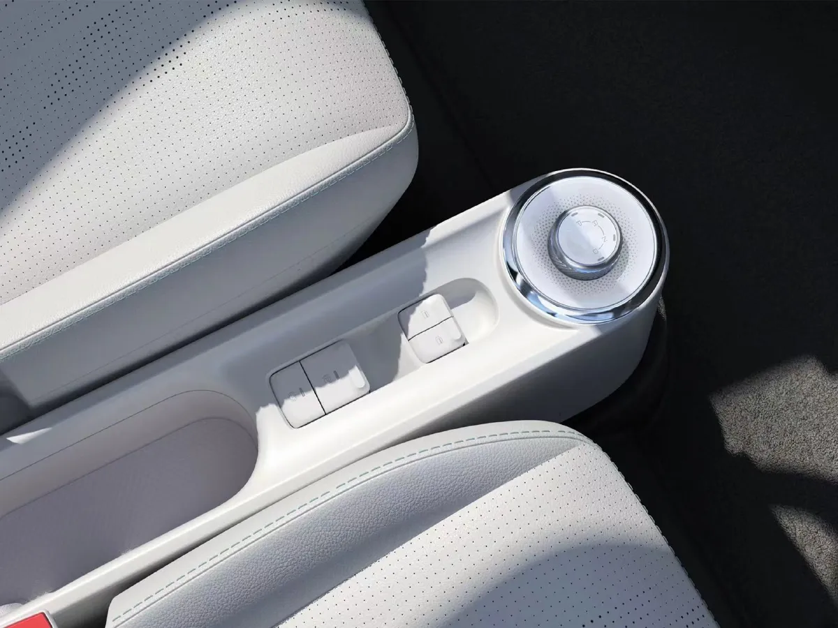 WuLing Air ev,autocango,china used car exporter,china ev exporter,chinese used car exporter,chinese used ev exporter