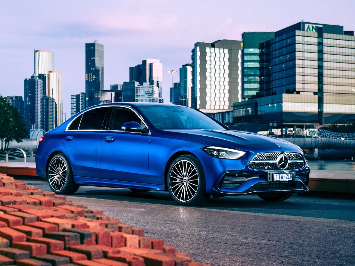 Mercedes-Benz C Class,autocango,china used car exporter,china ev exporter,chinese used car exporter,chinese used ev exporter