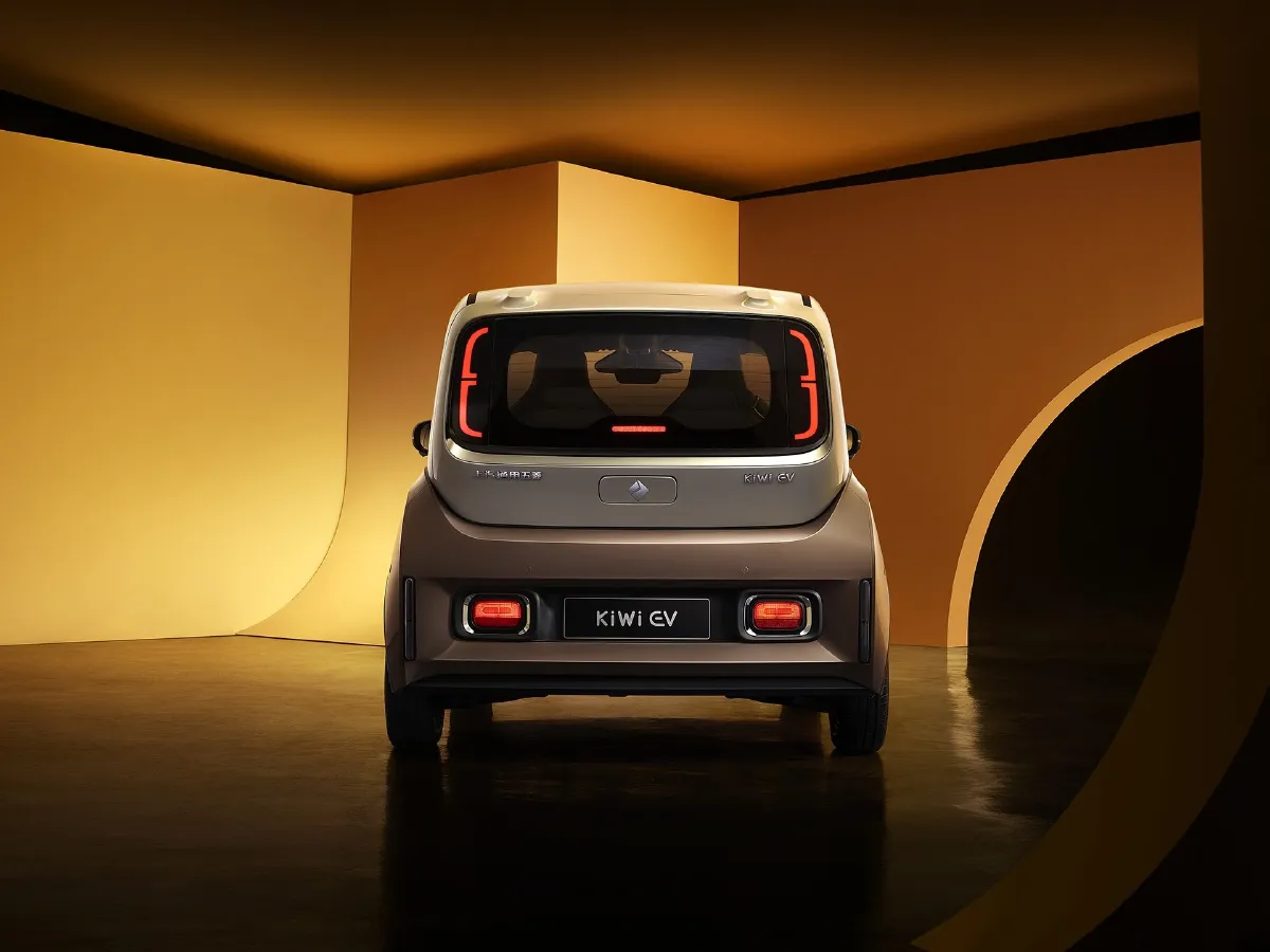 BaoJun KiWi EV,autocango,china used car exporter,china ev exporter,chinese used car exporter,chinese used ev exporter