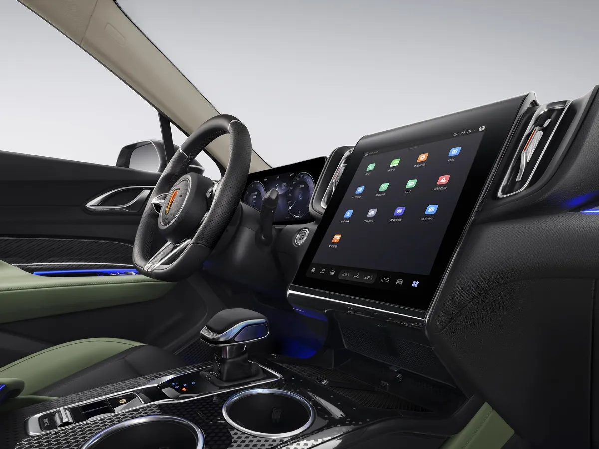 HongQi HS3,autocango,china used car exporter,china ev exporter,chinese used car exporter,chinese used ev exporter