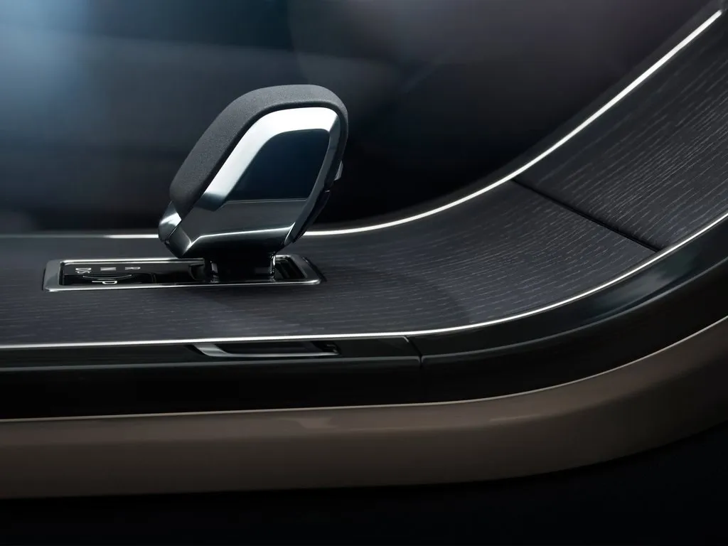 Land Rover Range Rover Velar,autocango,china used car exporter,china ev exporter,chinese used car exporter,chinese used ev exporter