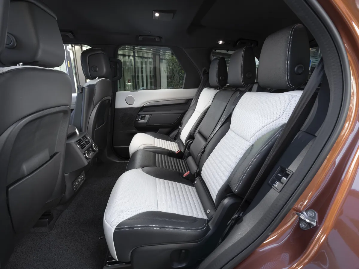 Land Rover Discovery,autocango,china used car exporter,china ev exporter,chinese used car exporter,chinese used ev exporter Land Rover Discovery,autocango,china used car exporter,china ev exporter,chinese used car exporter,chinese used ev exporter