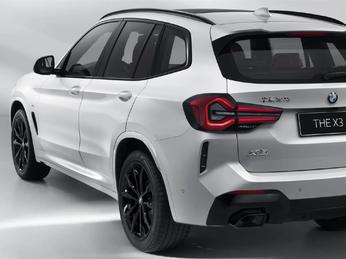 BMW X3,autocango,china used car exporter,china ev exporter,chinese used car exporter,chinese used ev exporter