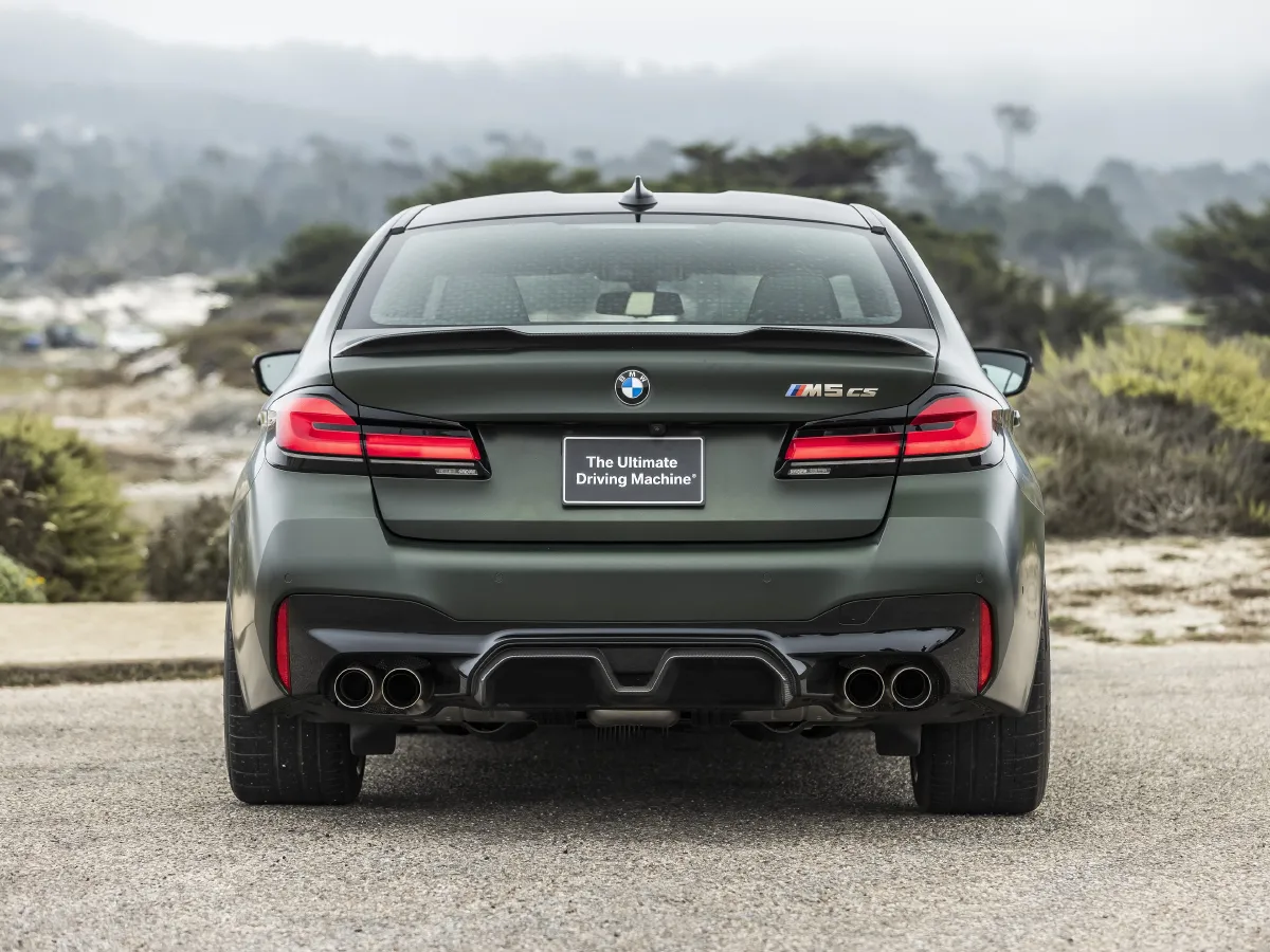 2012 BMW M5 4.4T 560HP V8 7DCT,autocango,china used car exporter,china ev exporter,chinese used car exporter,chinese used ev exporter