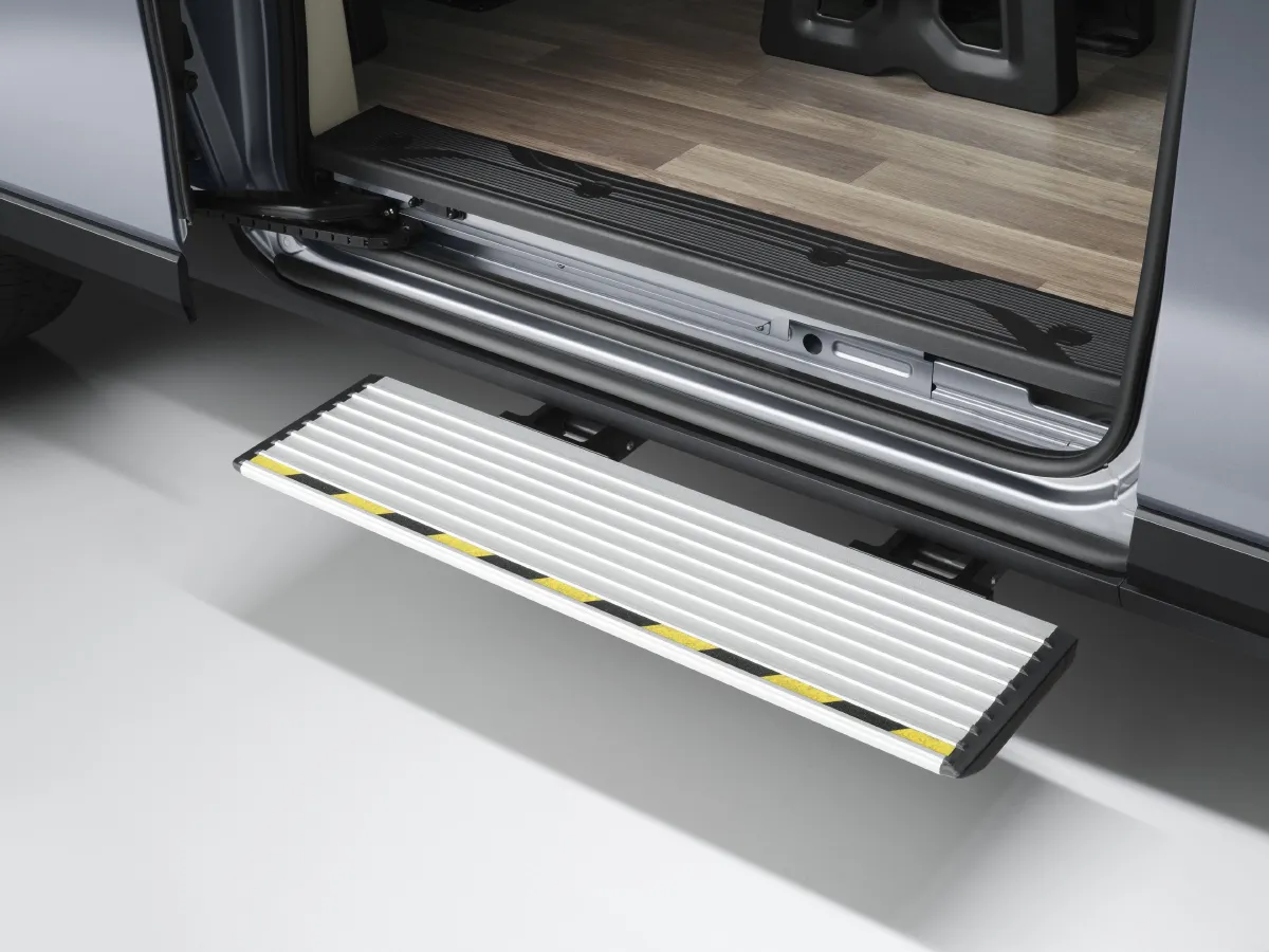 Iveco JuXing,autocango,china used car exporter,china ev exporter,chinese used car exporter,chinese used ev exporter