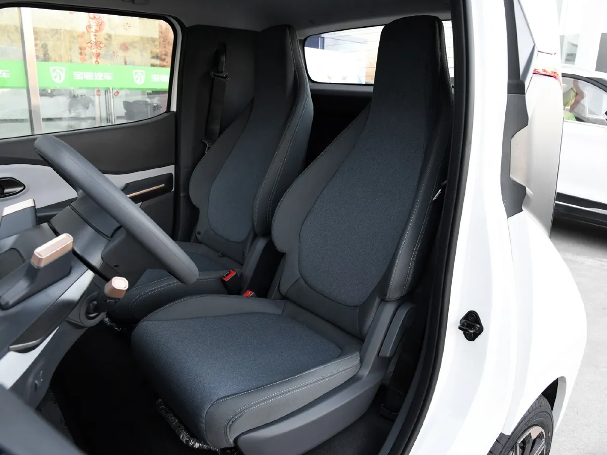 BaoJun E200,autocango,china used car exporter,china ev exporter,chinese used car exporter,chinese used ev exporter BaoJun E200,autocango,china used car exporter,china ev exporter,chinese used car exporter,chinese used ev exporter