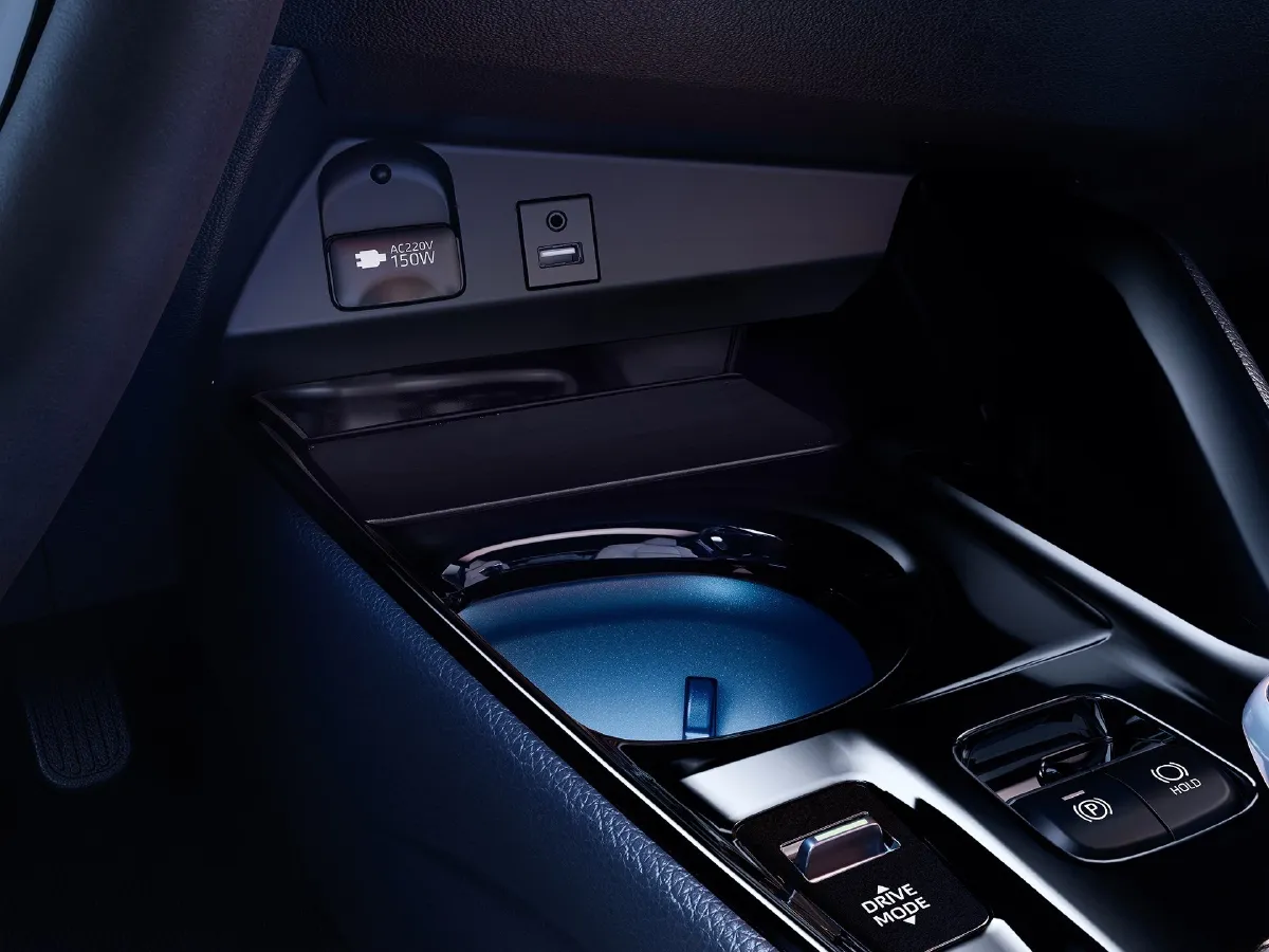 Toyota Izoa E,autocango,china used car exporter,china ev exporter,chinese used car exporter,chinese used ev exporter