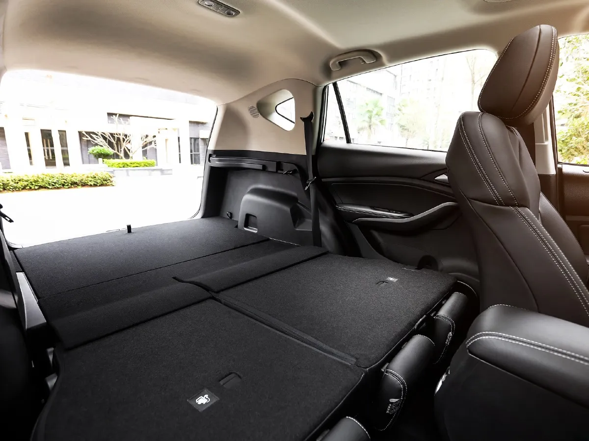 BYD Song,autocango,china used car exporter,china ev exporter,chinese used car exporter,chinese used ev exporter