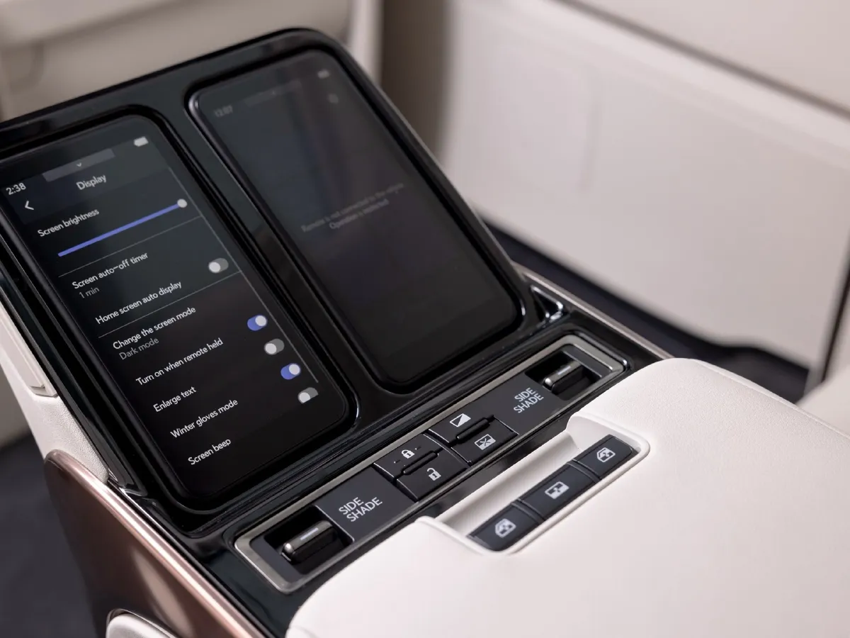 Lexus LM,autocango,china used car exporter,china ev exporter,chinese used car exporter,chinese used ev exporter