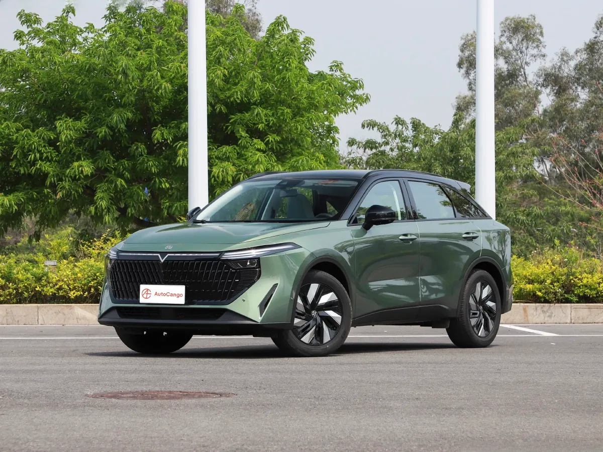 Venucia Grand V DD-i,autocango,china used car exporter,china ev exporter,chinese used car exporter,chinese used ev exporter