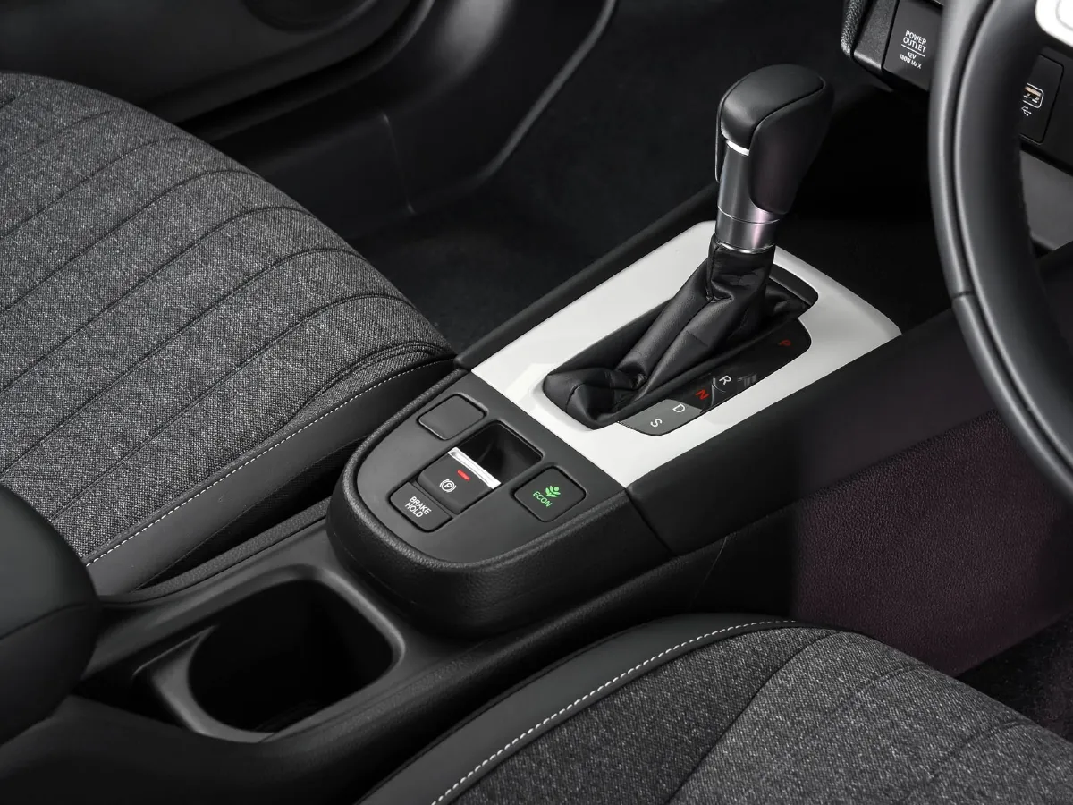 2013 Honda Fit 1.3L 88HP L4 CVT Hybrid,autocango,china used car exporter,china ev exporter,chinese used car exporter,chinese used ev exporter