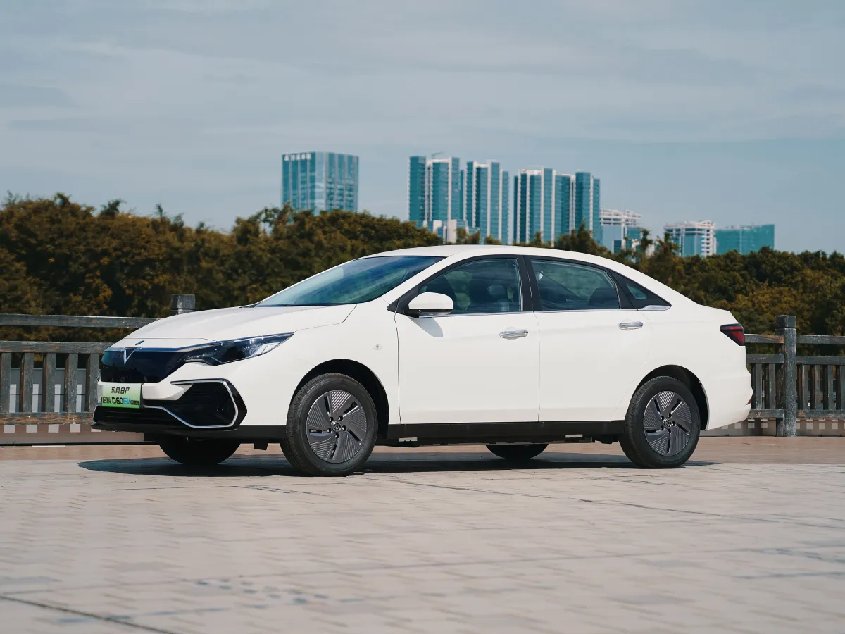 2023 Venucia D60 EV BEV 50KWH,autocango,china used car exporter,china ev exporter,chinese used car exporter,chinese used ev exporter