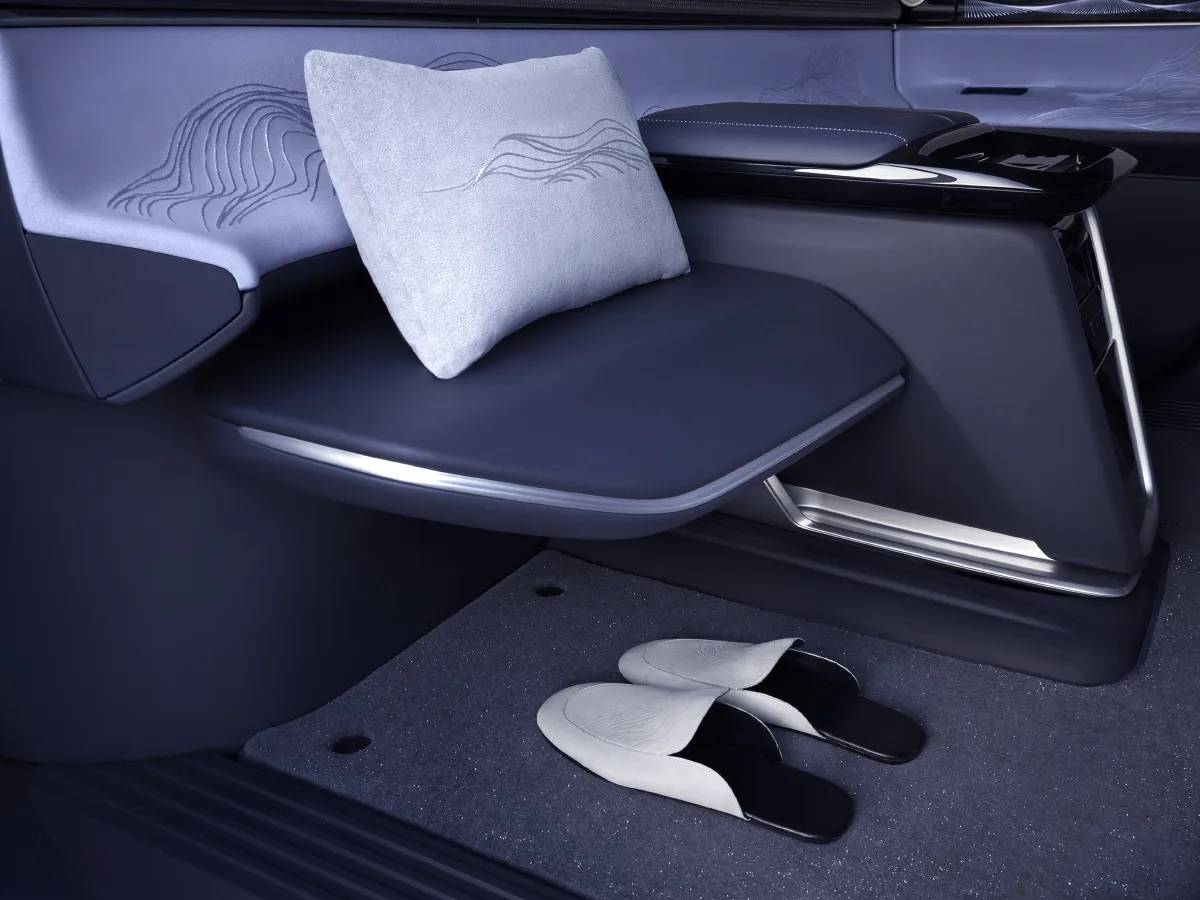 Lincoln Navigator One,autocango,china used car exporter,china ev exporter,chinese used car exporter,chinese used ev exporter