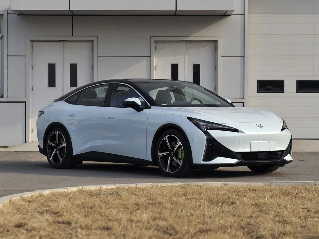 ARCFOX αS5,autocango,china used car exporter,china ev exporter,chinese used car exporter,chinese used ev exporter ARCFOX αS5,autocango,china used car exporter,china ev exporter,chinese used car exporter,chinese used ev exporter