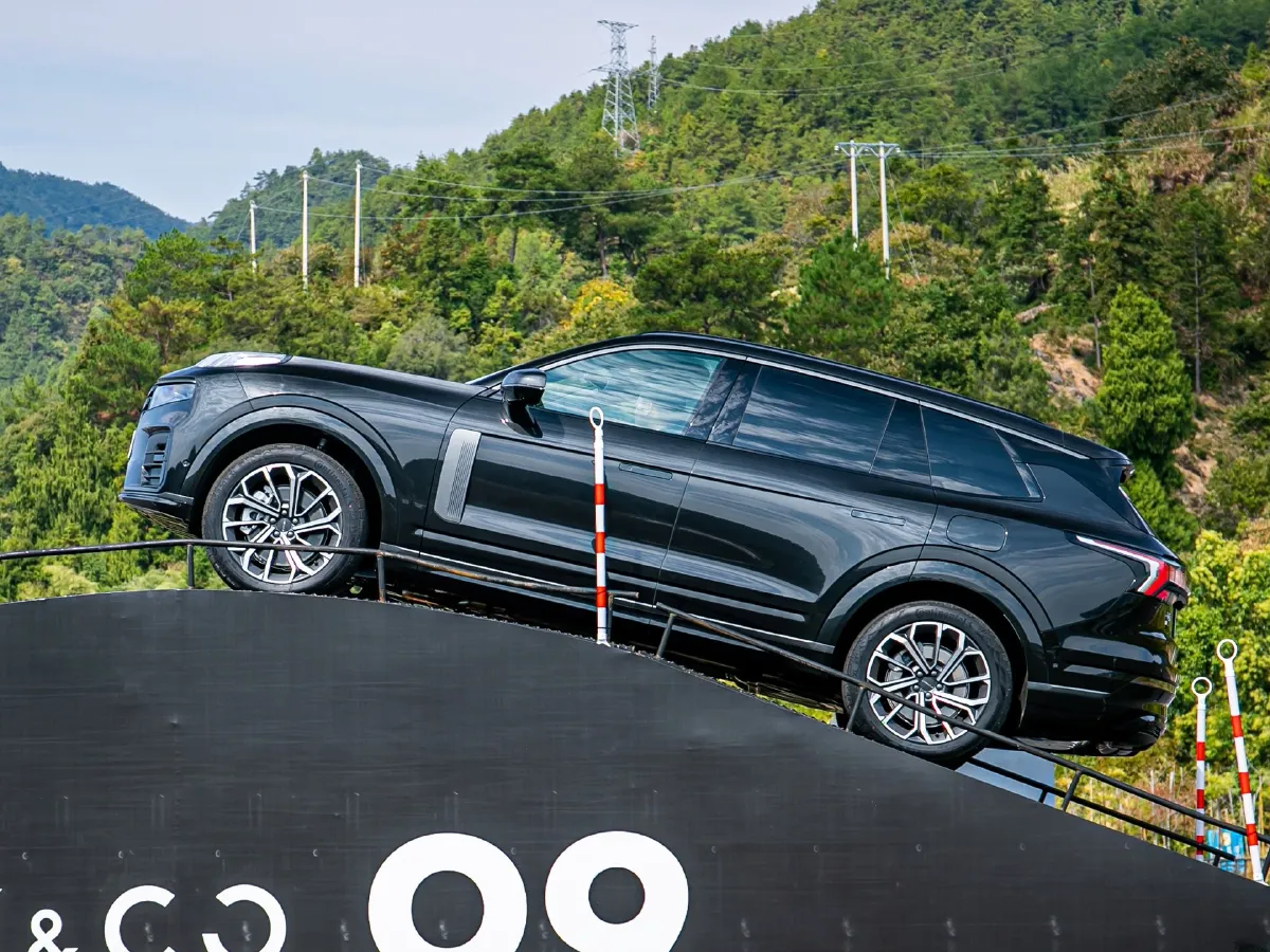 LYNK&CO 09 EM-P,autocango,china used car exporter,china ev exporter,chinese used car exporter,chinese used ev exporter