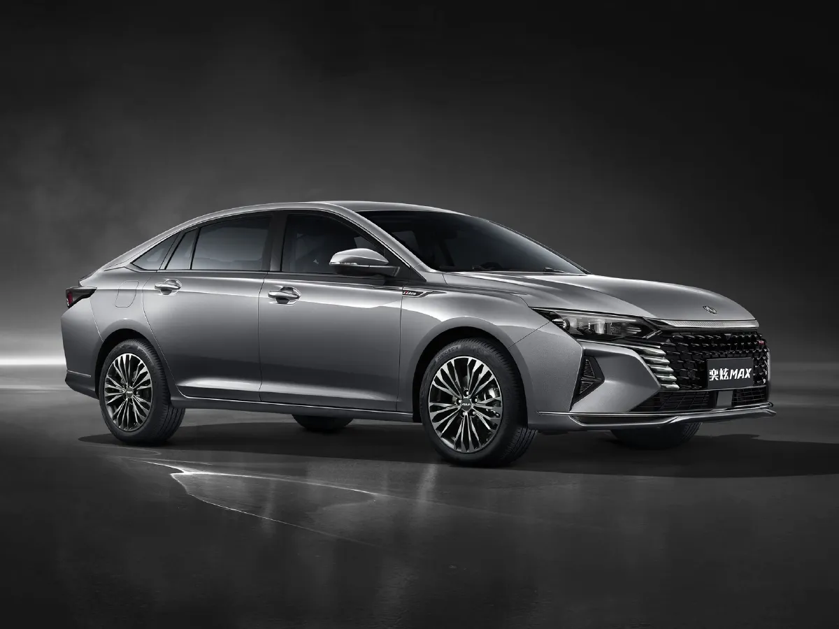 DongFeng Aeolus YiXuan MAX,autocango,china used car exporter,china ev exporter,chinese used car exporter,chinese used ev exporter