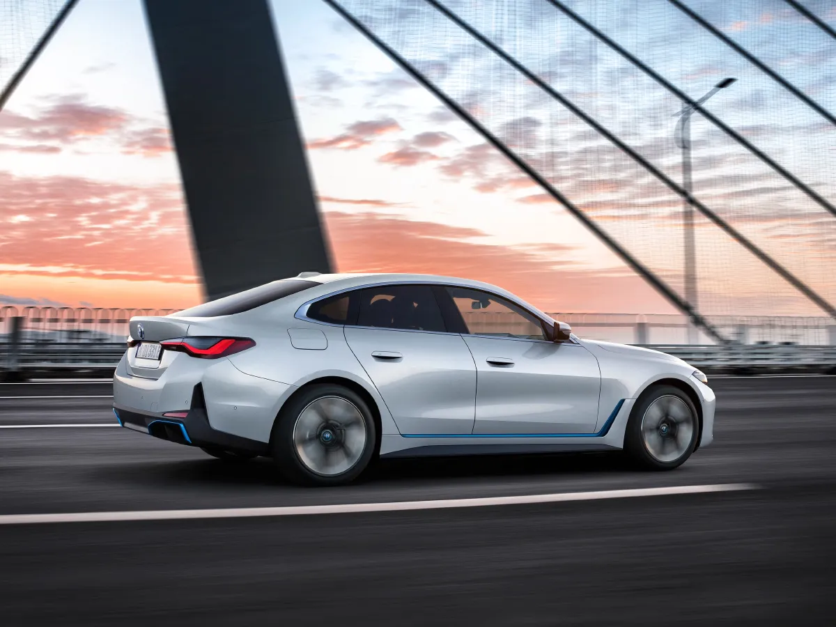 BMW i4,autocango,china used car exporter,china ev exporter,chinese used car exporter,chinese used ev exporter