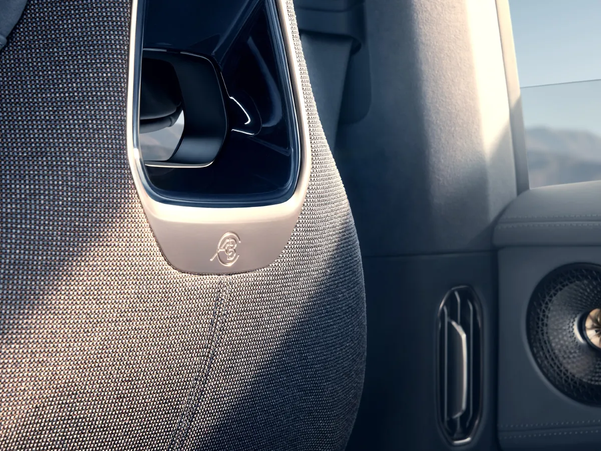 Lotus ELETRE,autocango,china used car exporter,china ev exporter,chinese used car exporter,chinese used ev exporter