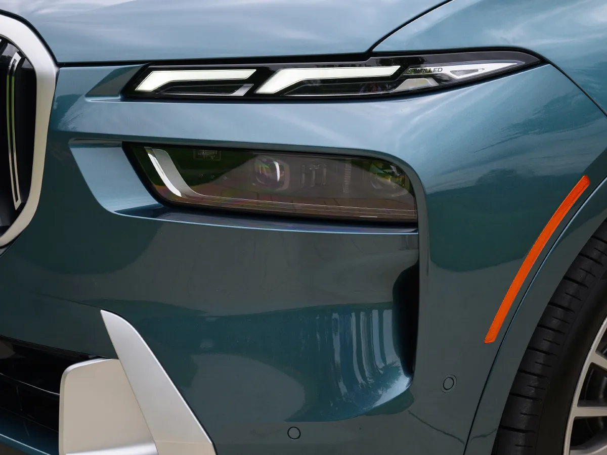 BMW X7,autocango,china used car exporter,china ev exporter,chinese used car exporter,chinese used ev exporter