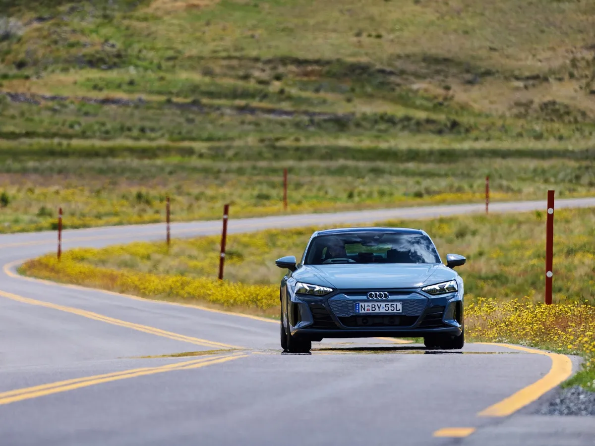 Audi e-tron GT,autocango,china used car exporter,china ev exporter,chinese used car exporter,chinese used ev exporter