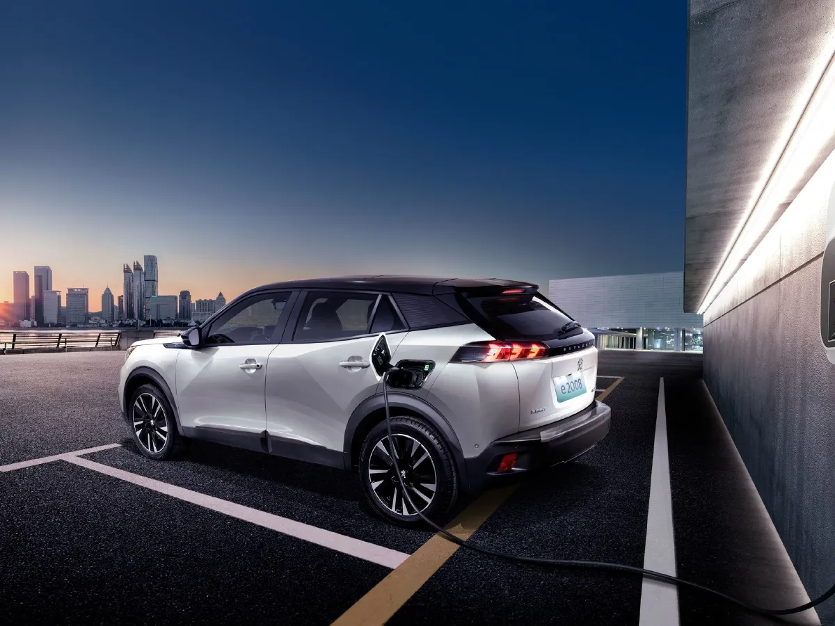 2020 Peugeot e2008 BEV 45.24KWH,autocango,china used car exporter,china ev exporter,chinese used car exporter,chinese used ev exporter