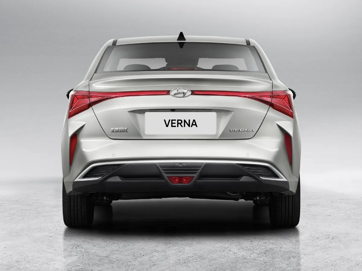 Hyundai Verna,autocango,china used car exporter,china ev exporter,chinese used car exporter,chinese used ev exporter