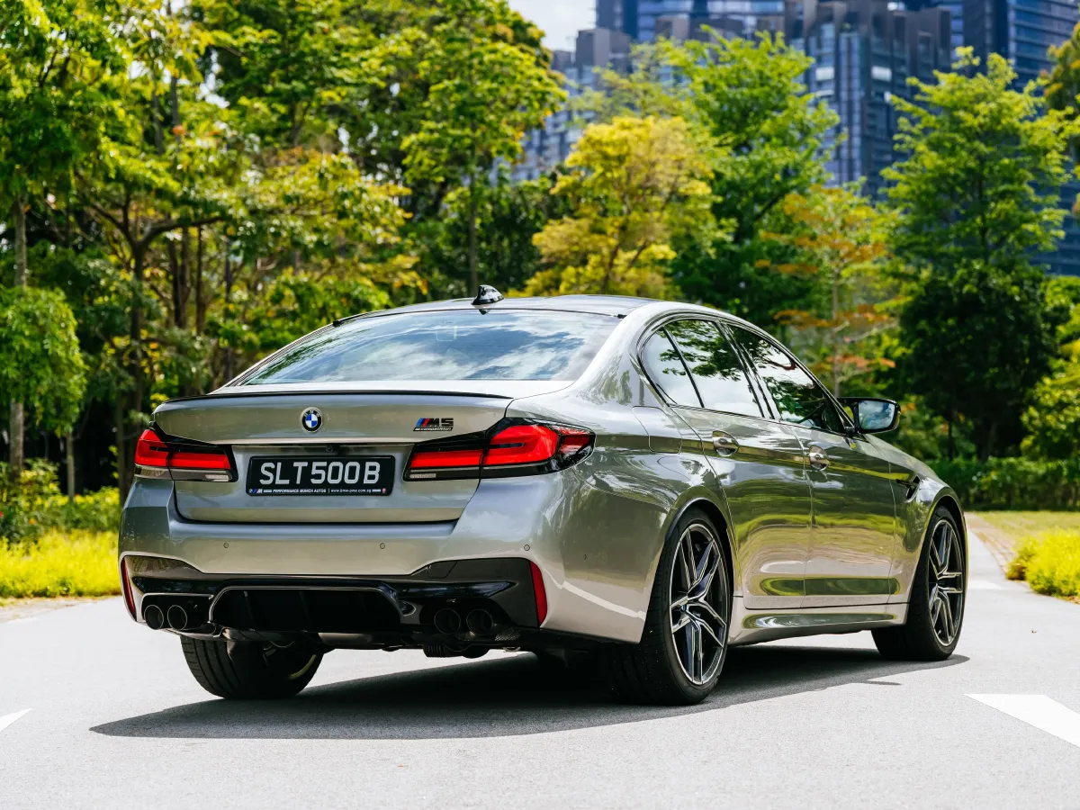 2012 BMW M5 4.4T 560HP V8 7DCT,autocango,china used car exporter,china ev exporter,chinese used car exporter,chinese used ev exporter