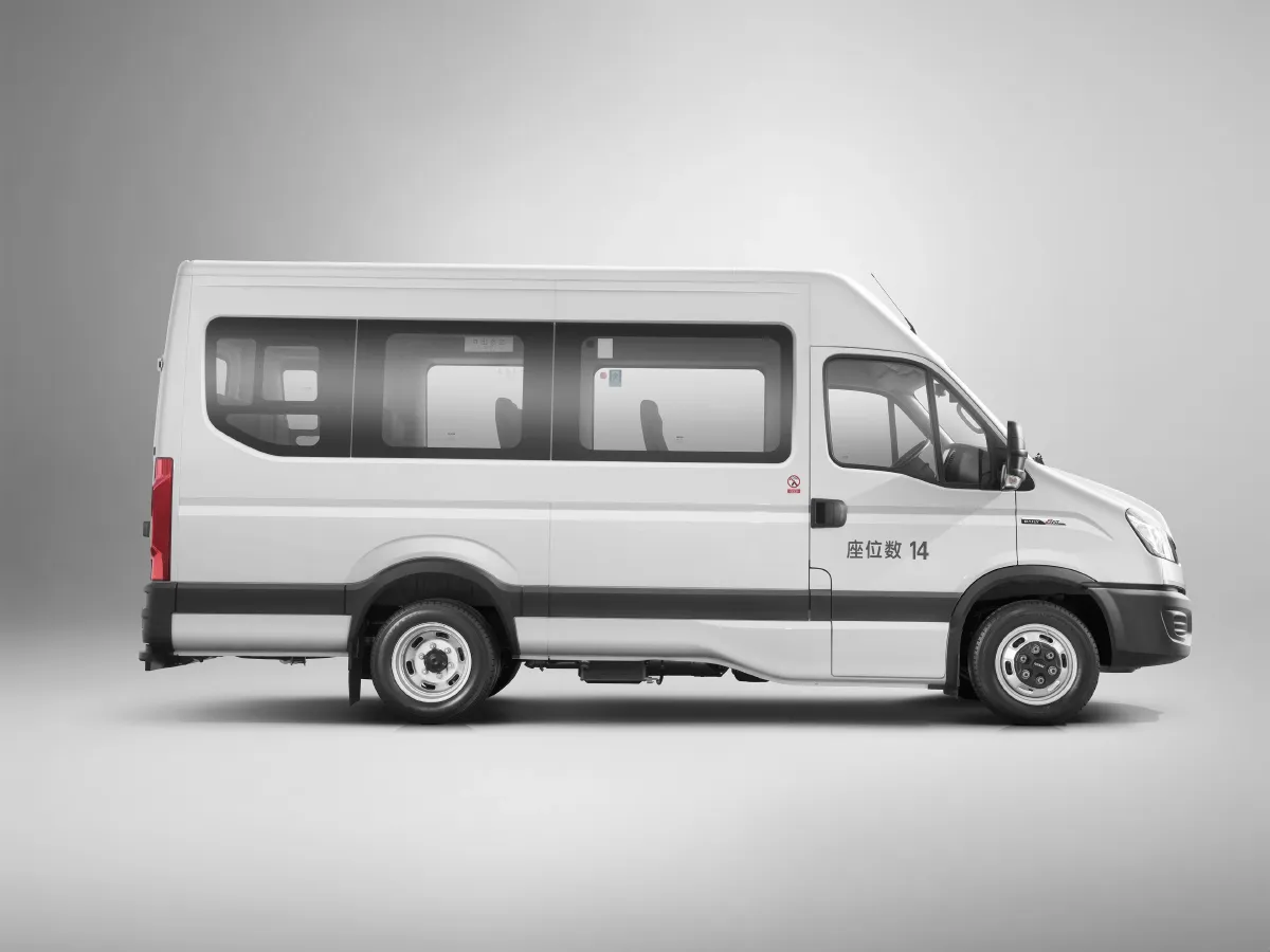 Iveco OuSheng,autocango,china used car exporter,china ev exporter,chinese used car exporter,chinese used ev exporter