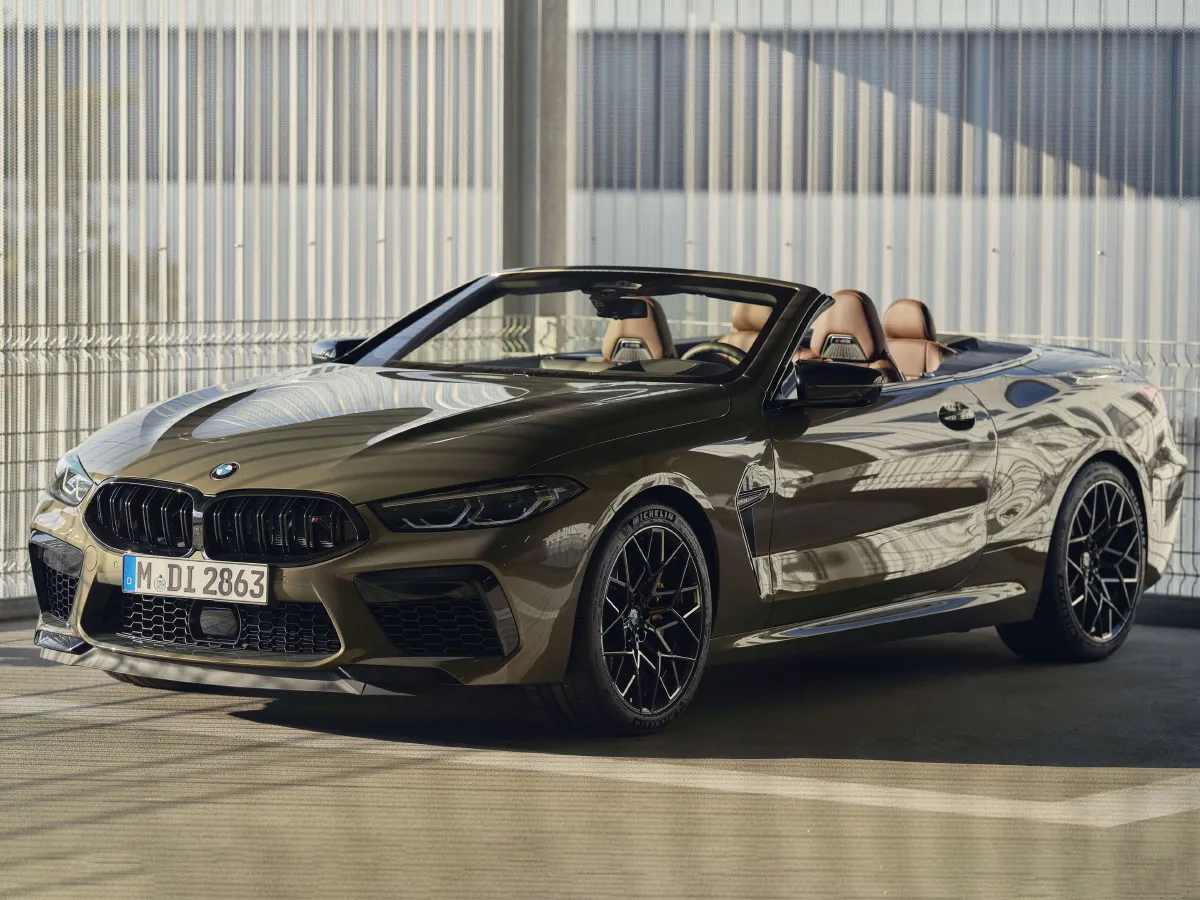 BMW M8,autocango,china used car exporter,china ev exporter,chinese used car exporter,chinese used ev exporter