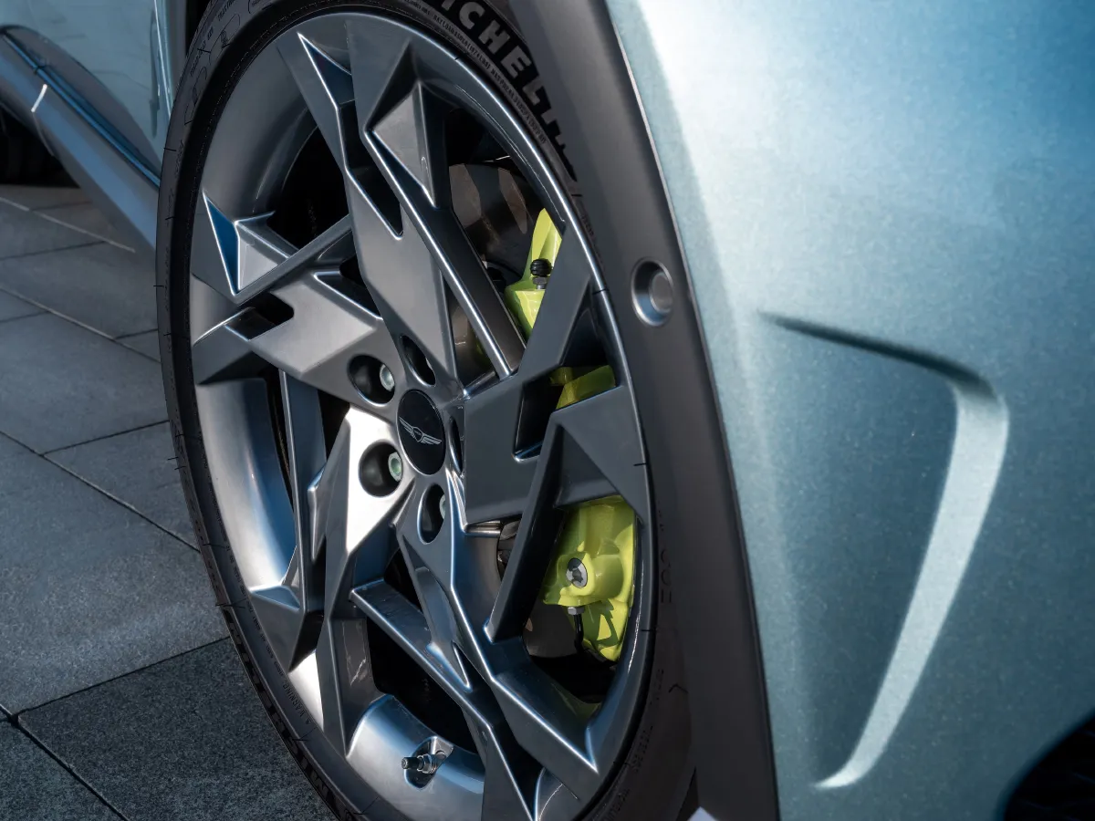 Genesis GV60,autocango,china used car exporter,china ev exporter,chinese used car exporter,chinese used ev exporter