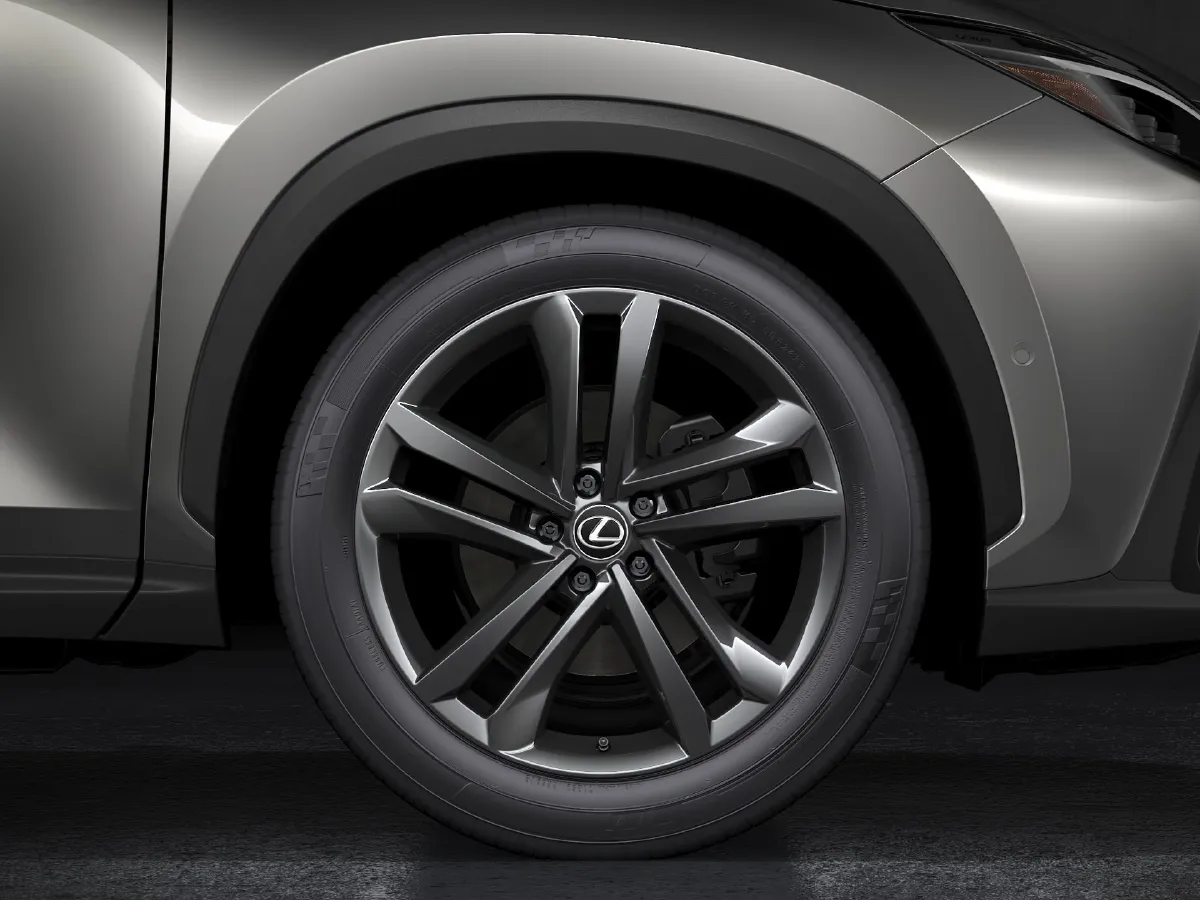 Lexus NX,autocango,china used car exporter,china ev exporter,chinese used car exporter,chinese used ev exporter