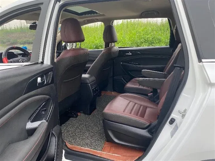 2017 ChangAn Oshan A800 1.6L 125HP L4 5MT,autocango,china used car exporter,china ev exporter,chinese used car exporter,chinese used ev exporter