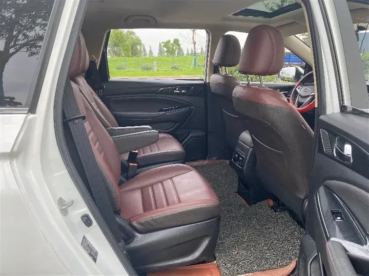 2017 ChangAn Oshan A800 1.6L 125HP L4 5MT,autocango,china used car exporter,china ev exporter,chinese used car exporter,chinese used ev exporter