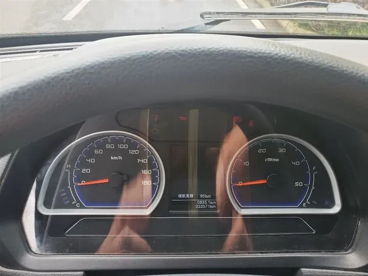 2017 Iveco BaoDi 2.5T 122HP L4 5MT,autocango,china used car exporter,china ev exporter,chinese used car exporter,chinese used ev exporter