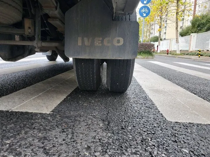 2017 Iveco BaoDi 2.5T 122HP L4 5MT,autocango,china used car exporter,china ev exporter,chinese used car exporter,chinese used ev exporter